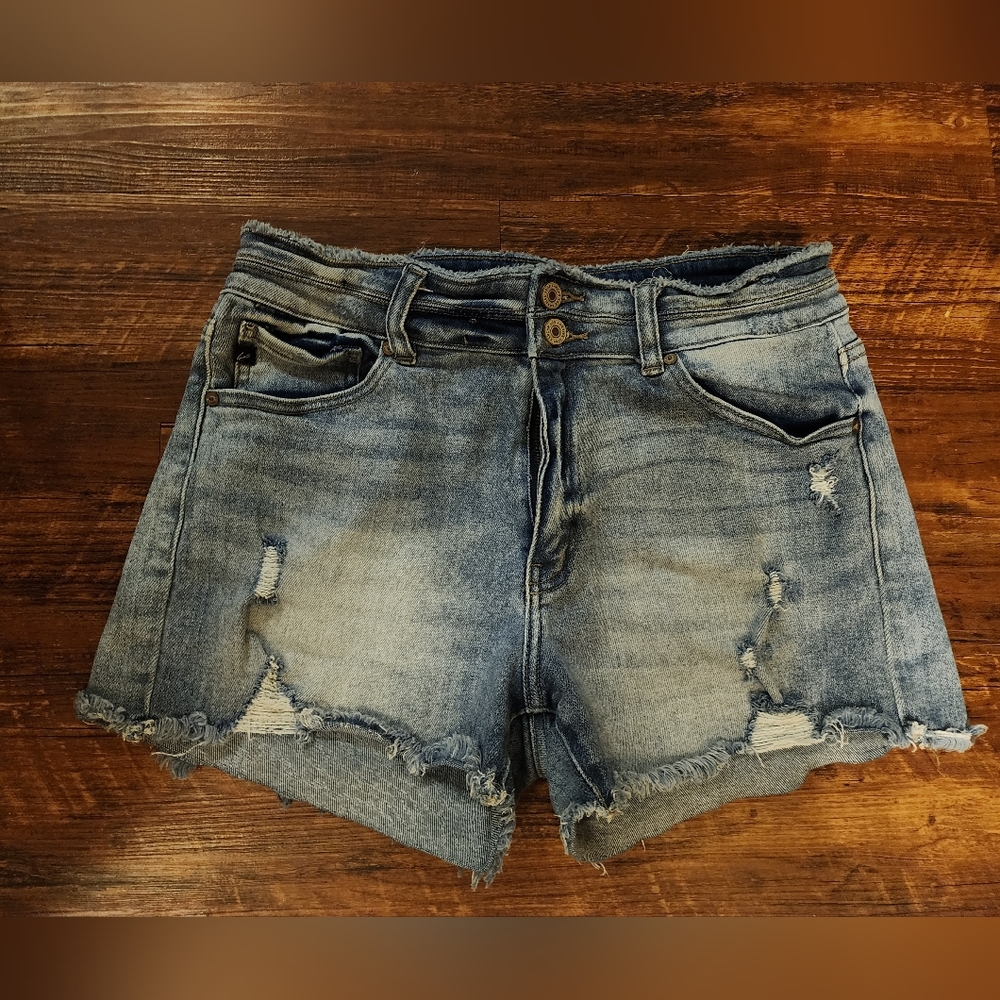 KanCan denim shorts - Sz 31